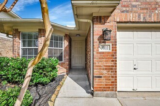 3011 Crescent Oaks Park Ln in Spring, TX - Building Photo - Building Photo