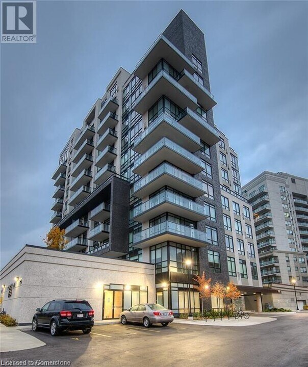 150 Water St N in Cambridge, ON - Building Photo
