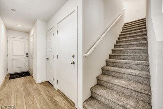 775 Fallen Phoenix St in Henderson, NV - Building Photo - Building Photo