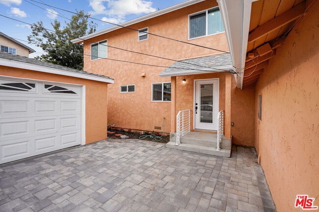 property at 2754 Dalemead St