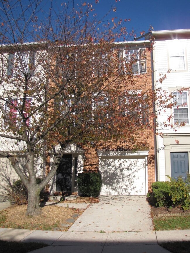 property at 45500 Trail Run Terrace