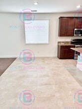 7280 Quill Dr in Reno, NV - Building Photo - Building Photo
