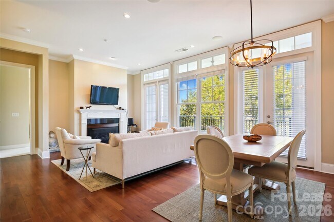 5425 Closeburn Rd in Charlotte, NC - Building Photo - Building Photo