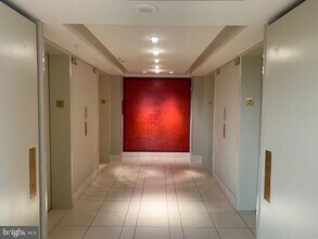 2230 George C Marshall Dr in Falls Church, VA - Building Photo - Building Photo