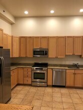 509 Cathedral St in Baltimore, MD - Foto de edificio - Building Photo