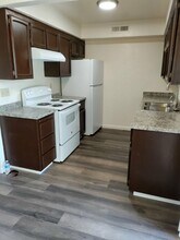 The Tiburon in Yuba City, CA - Foto de edificio - Building Photo