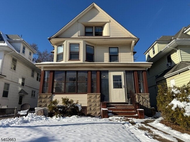 property at 4 Claremont Pl