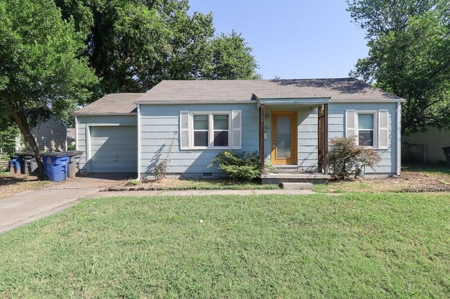 property at 957 E 36th St