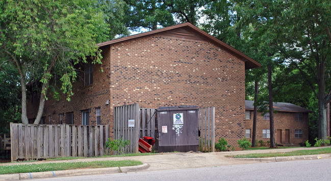 1510-1528 Crest Rd in Raleigh, NC - Building Photo - Building Photo