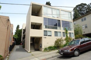 2705 Ridge Rd in Berkeley, CA - Building Photo