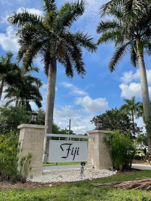 2929 SE 2nd St in Homestead, FL - Building Photo - Building Photo