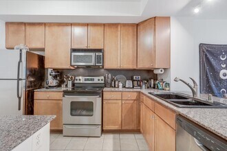 400 Massachusetts Ave NW in Washington, DC - Building Photo - Building Photo