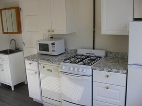 115 N Park St, Unit 8 in Woodland Park, CO - Foto de edificio - Building Photo