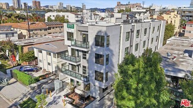 1820 Prosser Ave in Los Angeles, CA - Foto de edificio - Building Photo