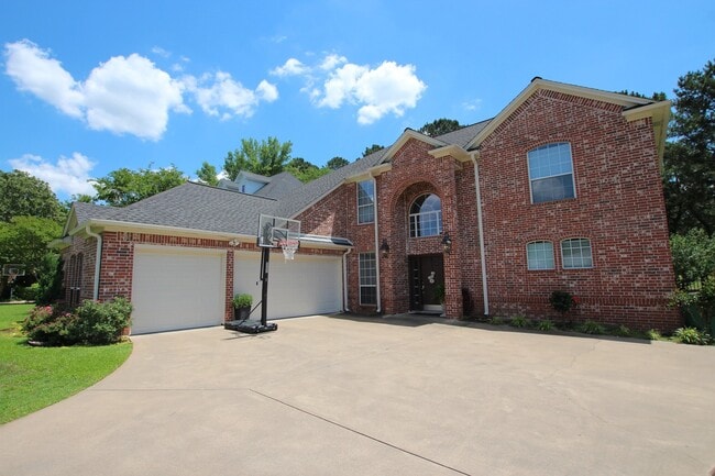 620 Bunker Dr in Tyler, TX - Building Photo - Building Photo