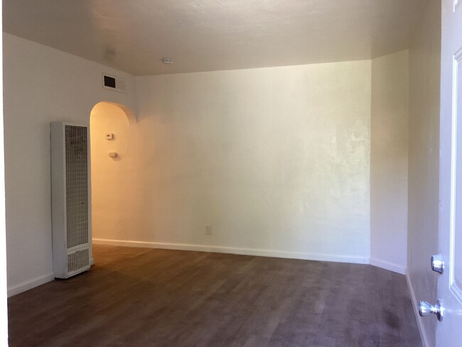 3452 E Clinton Ave, Unit 3456 in Fresno, CA - Building Photo - Building Photo