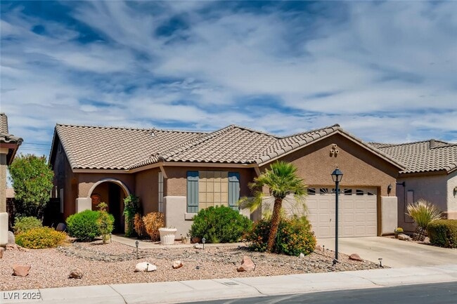 3594 Driving Range St in Las Vegas, NV - Building Photo - Building Photo