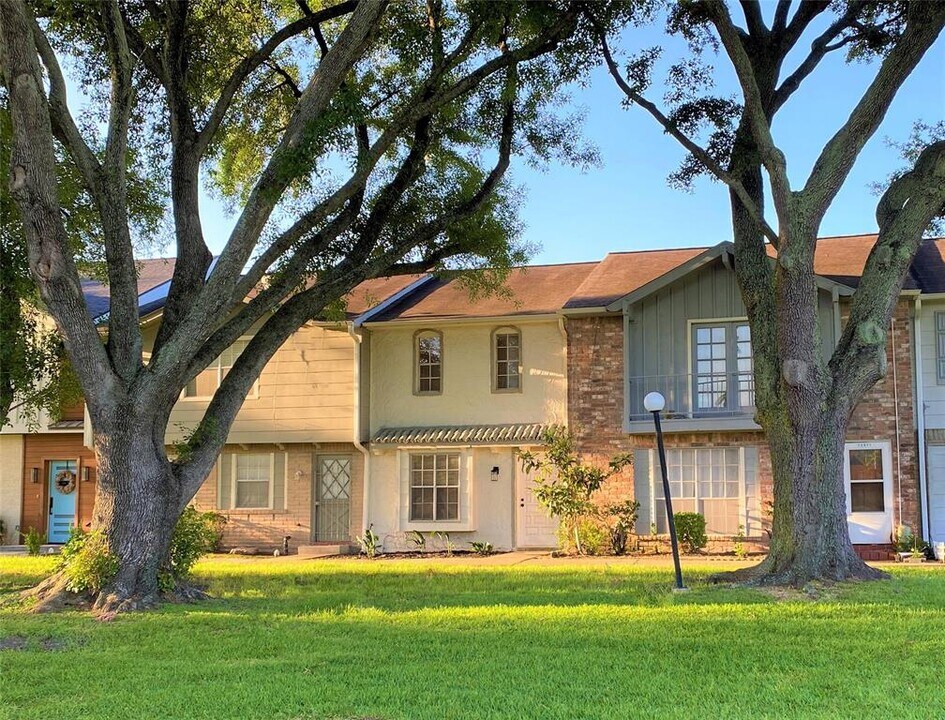 12873 High Star Dr Photo