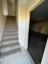 268 E Buena Vista St in Springfield, MO - Foto de edificio - Building Photo