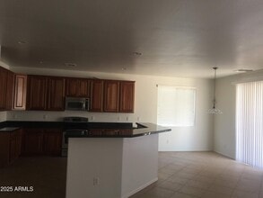 14088 W Aster Dr in Surprise, AZ - Building Photo - Building Photo
