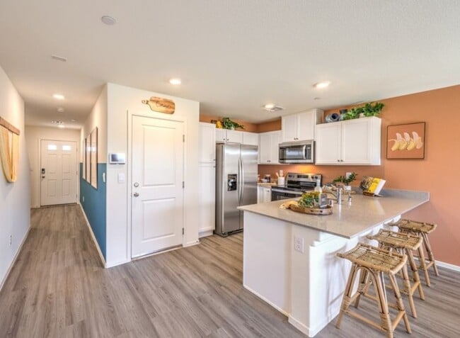 property at 10923 Heatherford Ave