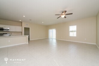 347 Kenilworth Dr in Kissimmee, FL - Building Photo - Building Photo