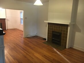 912 Kennebec St in Pittsburgh, PA - Building Photo - Building Photo