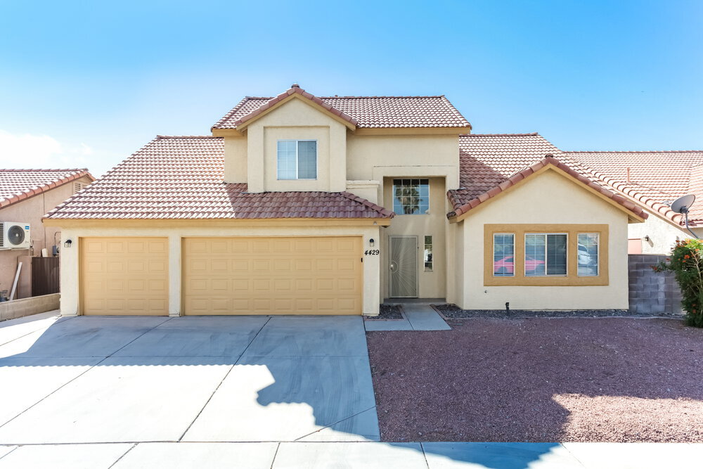 4429 Fenton Ln in North Las Vegas, NV - Building Photo