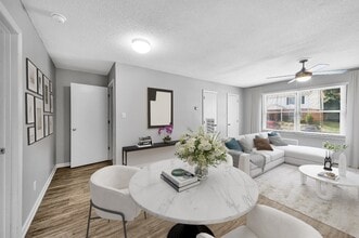 Belmont Heights in Belmont, NC - Building Photo - Building Photo