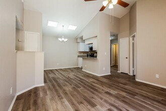 4125 E La Puente Ave, Unit 692 in Phoenix, AZ - Foto de edificio - Building Photo