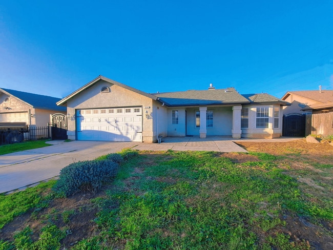 6144 W San Madele Ave in Fresno, CA - Foto de edificio - Building Photo