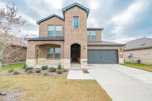 2126 Thornton Dr in Crandall, TX - Building Photo