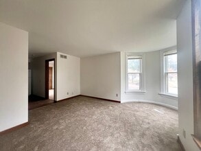 605 N Broad St in Mankato, MN - Building Photo - Building Photo