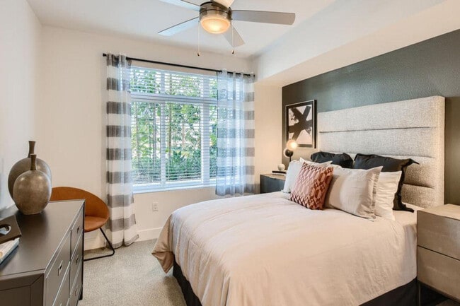 4890 Sunroad Centrum Ln