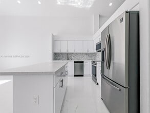 8714 NW 153rd Terrace in Hialeah, FL - Building Photo - Building Photo