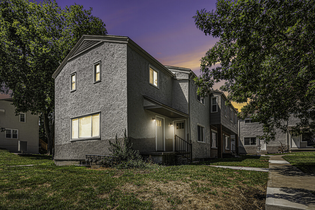 Baltimore Townhomes in Kansas City, MO - Foto de edificio