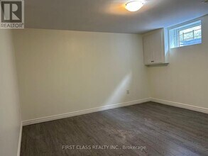 448 Elmwood Ave in Richmond Hill, ON - Building Photo - Building Photo