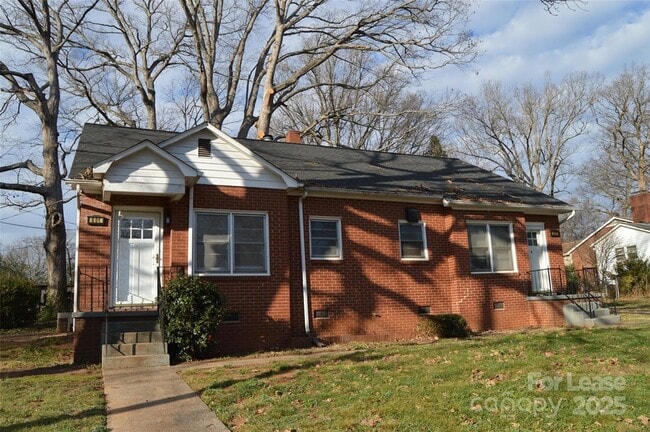 property at 801 Wood St