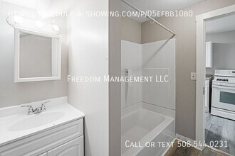 12 Elm St in North Brookfield, MA - Building Photo - Building Photo