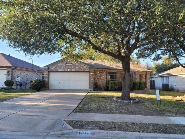 15712 Cadoz Dr in Austin, TX - Building Photo - Building Photo
