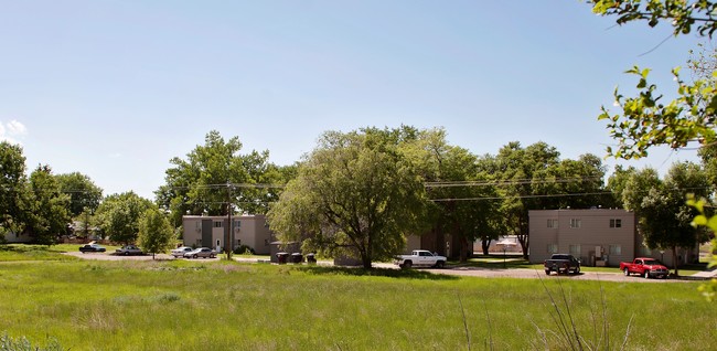 Prairie West Apartments in Glendive, MT - Foto de edificio - Building Photo