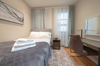 5 W 101st St in New York, NY - Building Photo - Building Photo
