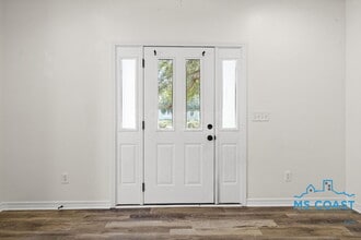 113 Earle Taylor Ln in Ocean Springs, MS - Building Photo - Building Photo