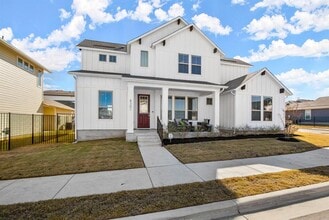 8301 Orizzonte St in Austin, TX - Building Photo - Building Photo
