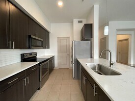 2222 Smith St in Houston, TX - Building Photo