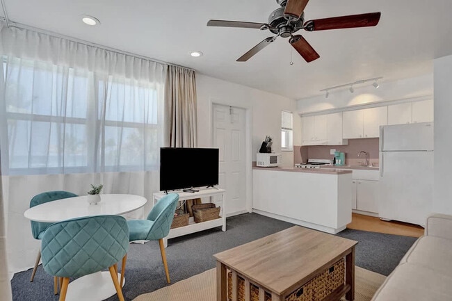 property at 810 S Surf Rd