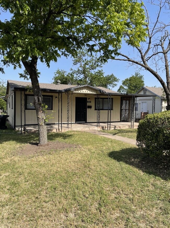 property at 808 S 53rd St