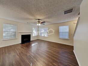 114 Nacoochee Way in Canton, GA - Foto de edificio - Building Photo