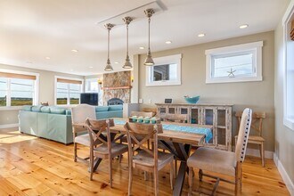 47 Sunset Dr in Newbury, MA - Building Photo - Building Photo
