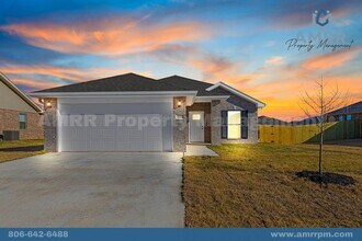 122 SW Vanessa St in Gentry, AR - Building Photo - Building Photo